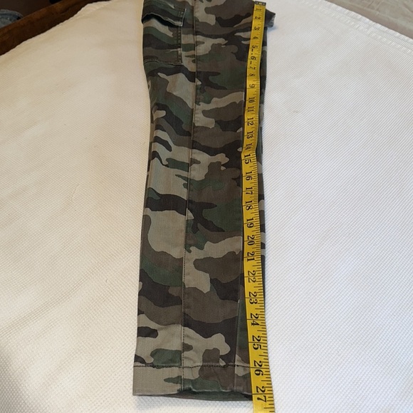 Woman’s J.Crew 9” Cargo Toothpick Size 24 Pants - Picture 11 of 14